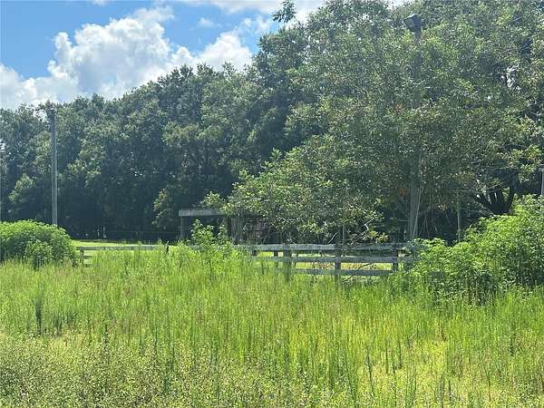 10 Acres of Land with Home for Sale in Anthony, Florida