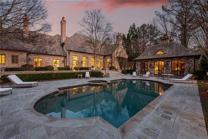 2.18 Acres of Land with Home for Sale in Atlanta, Georgia