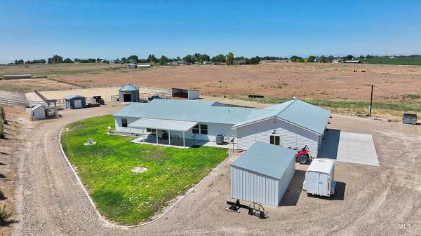 5.33 Acres of Land with Home for Sale in Caldwell, Idaho