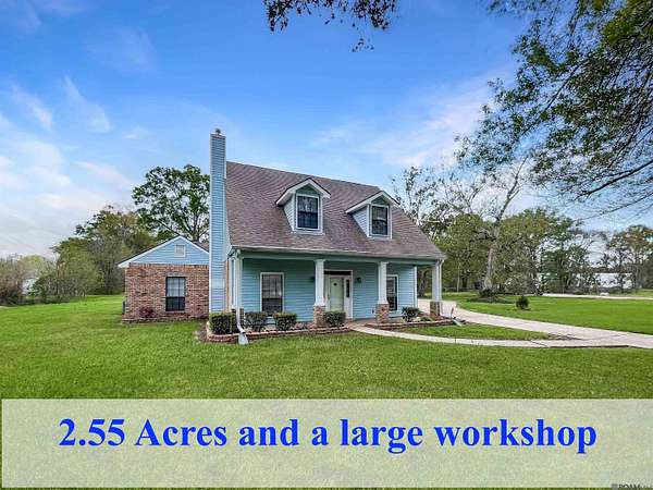 2.55 Acres of Land with Home for Sale in Baton Rouge, Louisiana