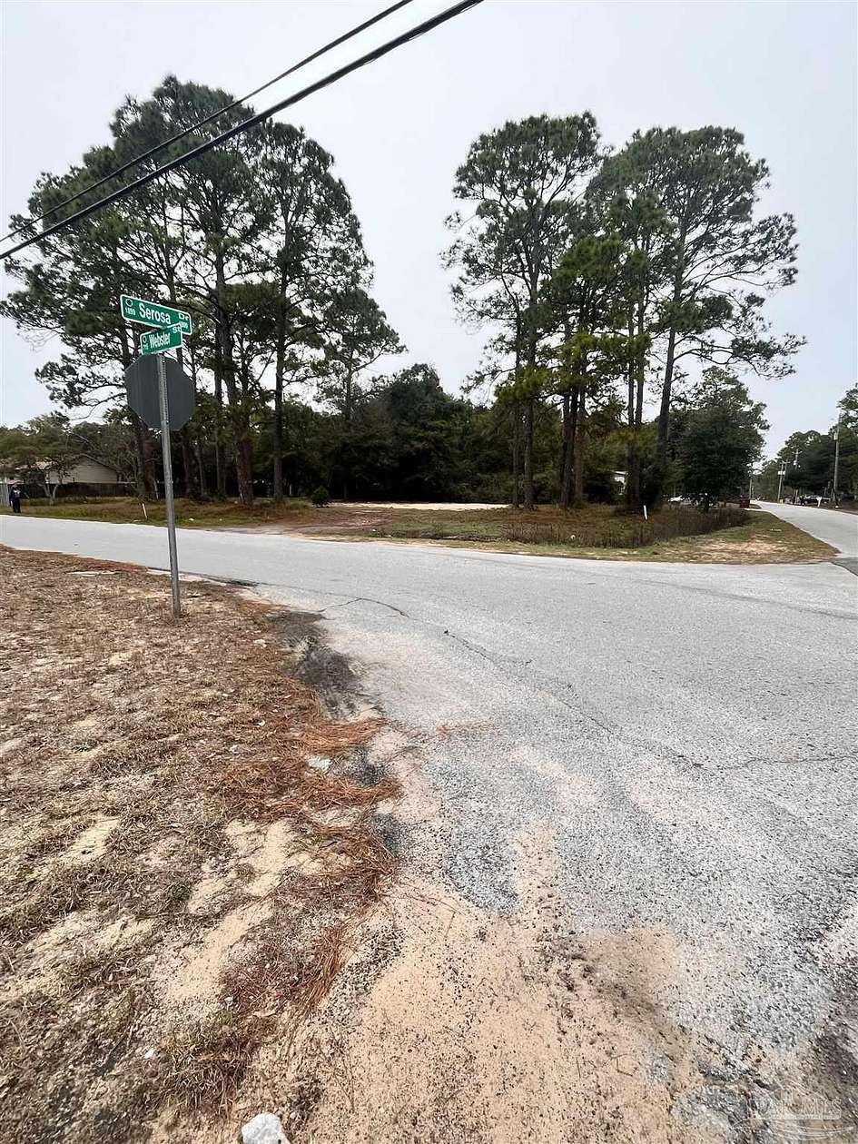 0.27 Acres of Land for Sale in Navarre, Florida