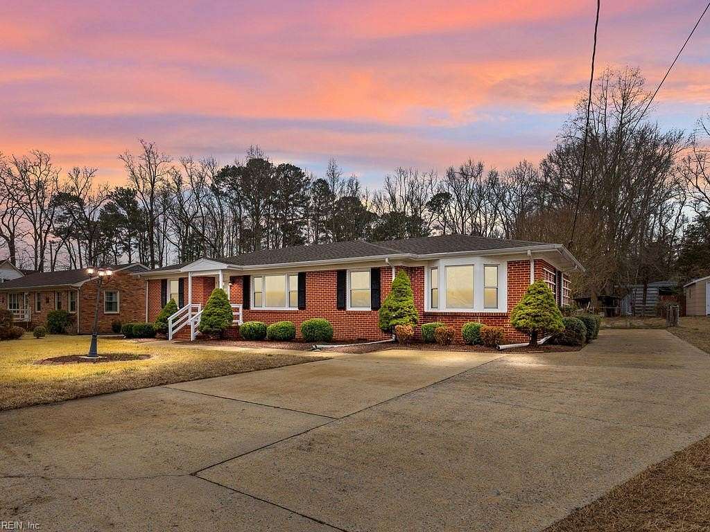 4.36 Acres of Land with Home for Sale in Suffolk, Virginia