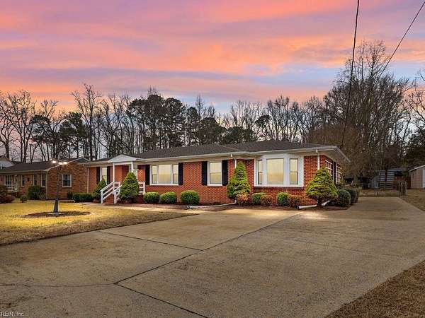 4.36 Acres of Land with Home for Sale in Suffolk, Virginia