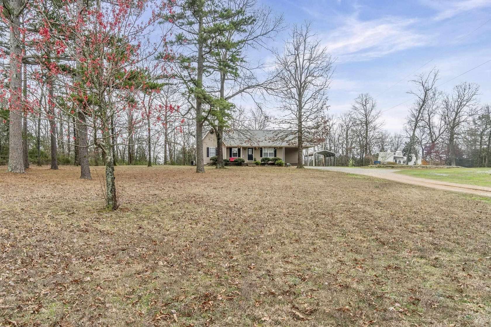 5.24 Acres of Land with Home for Sale in Pleasant Plains, Arkansas