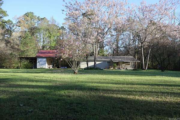 20 Acres of Land with Home for Sale in New Edinburg, Arkansas