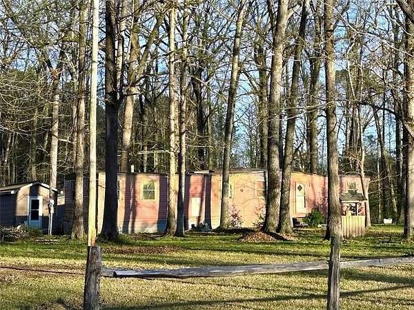 4.2 Acres of Land with Home for Sale in Calhoun, Georgia