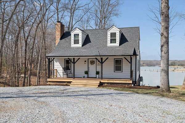 1.64 Acres of Land with Home for Sale in Huddleston, Virginia