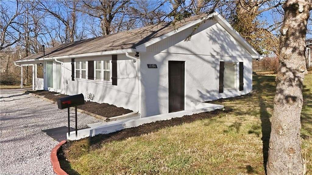 1.63 Acres of Land with Home for Sale in Raytown, Missouri