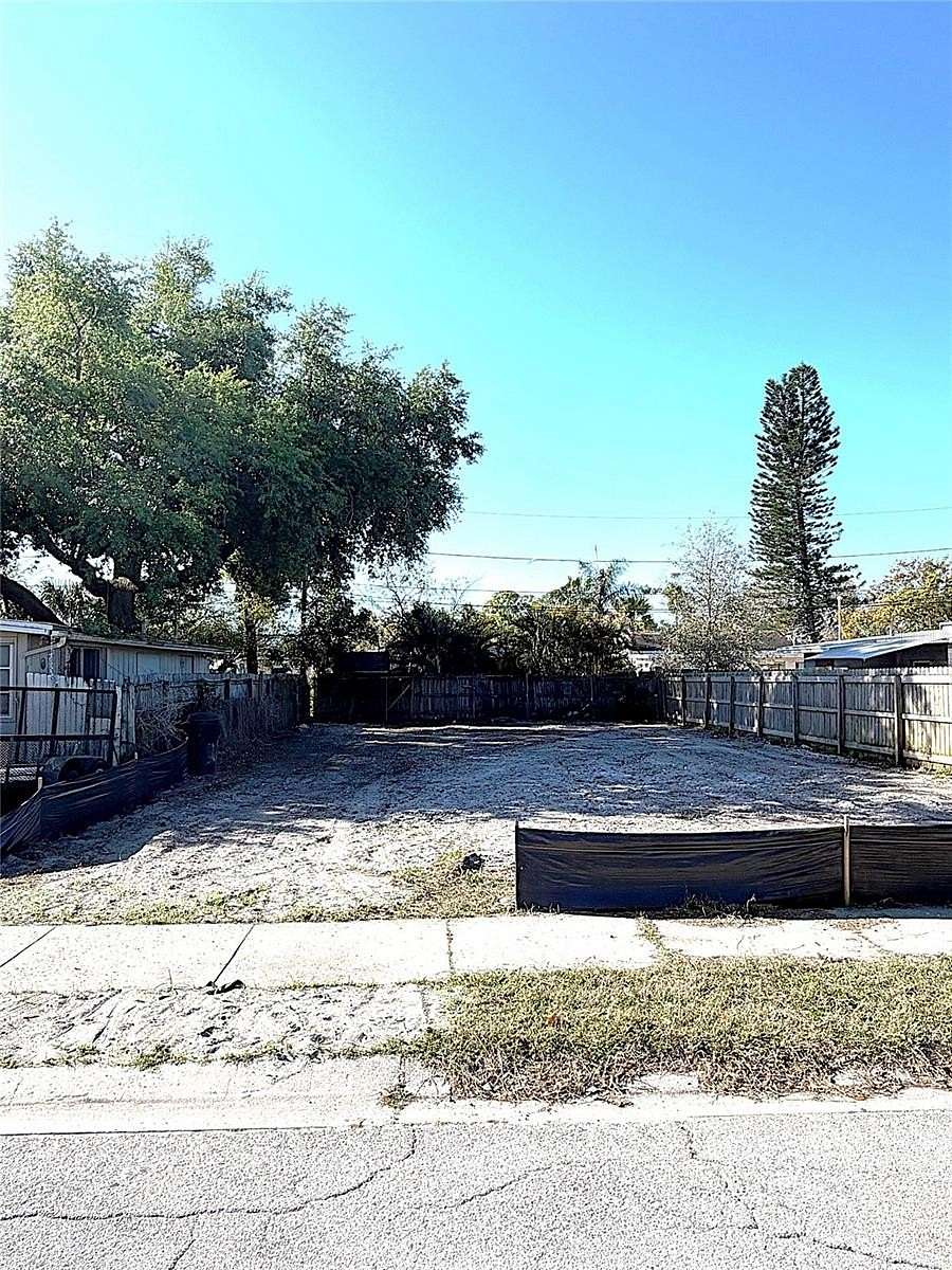 0.09 Acres of Residential Land for Sale in St. Petersburg, Florida