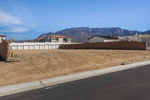 0.25 Acres of Residential Land for Sale in Albuquerque, New Mexico