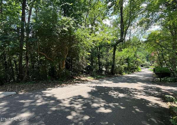 0.61 Acres of Land for Sale in Knoxville, Tennessee
