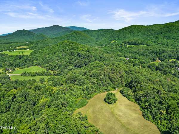 31.5 Acres of Recreational & Residential Land for Sale in Greeneville, Tennessee