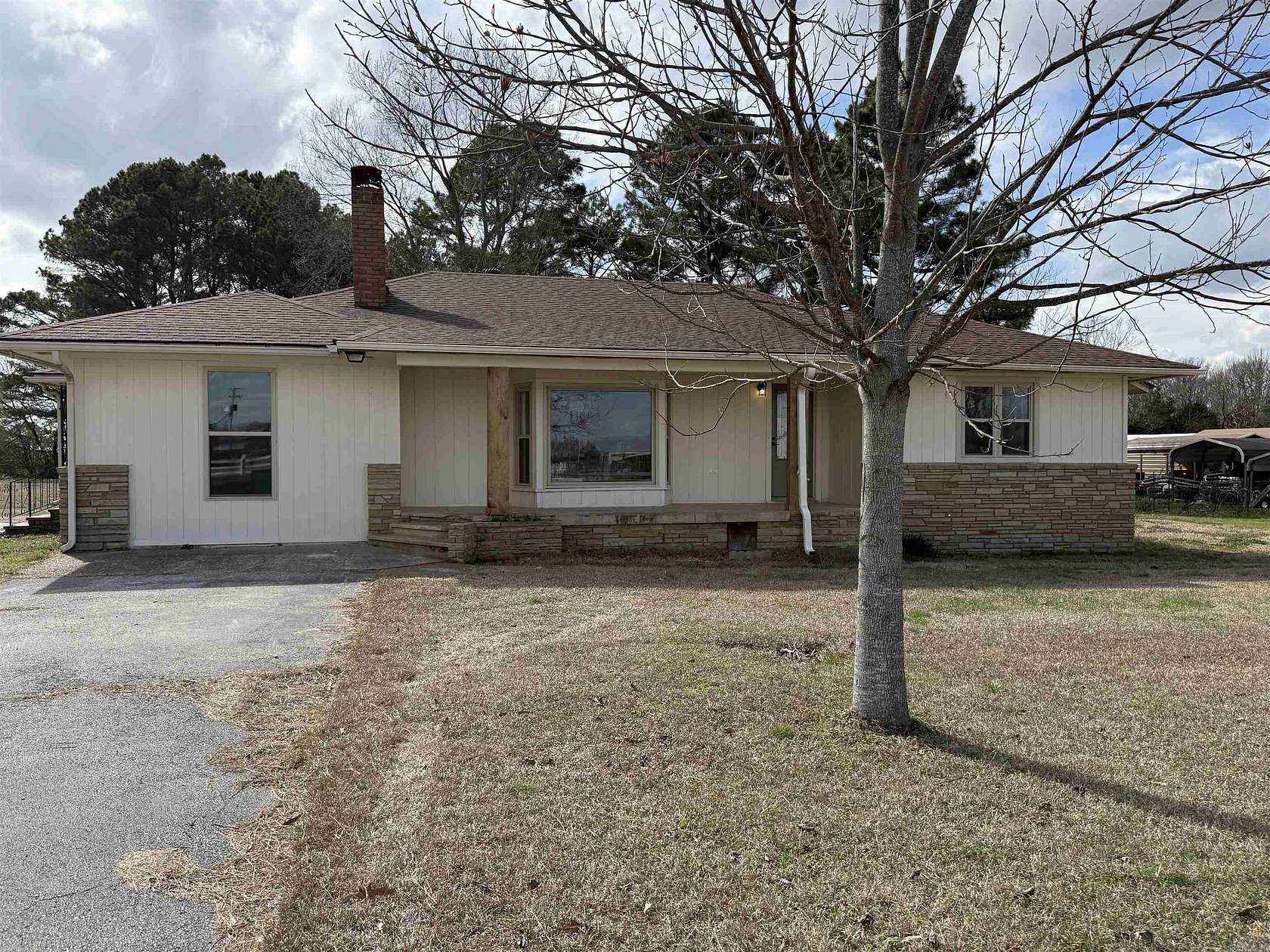 1.7 Acres of Land with Home for Sale in Hoxie, Arkansas