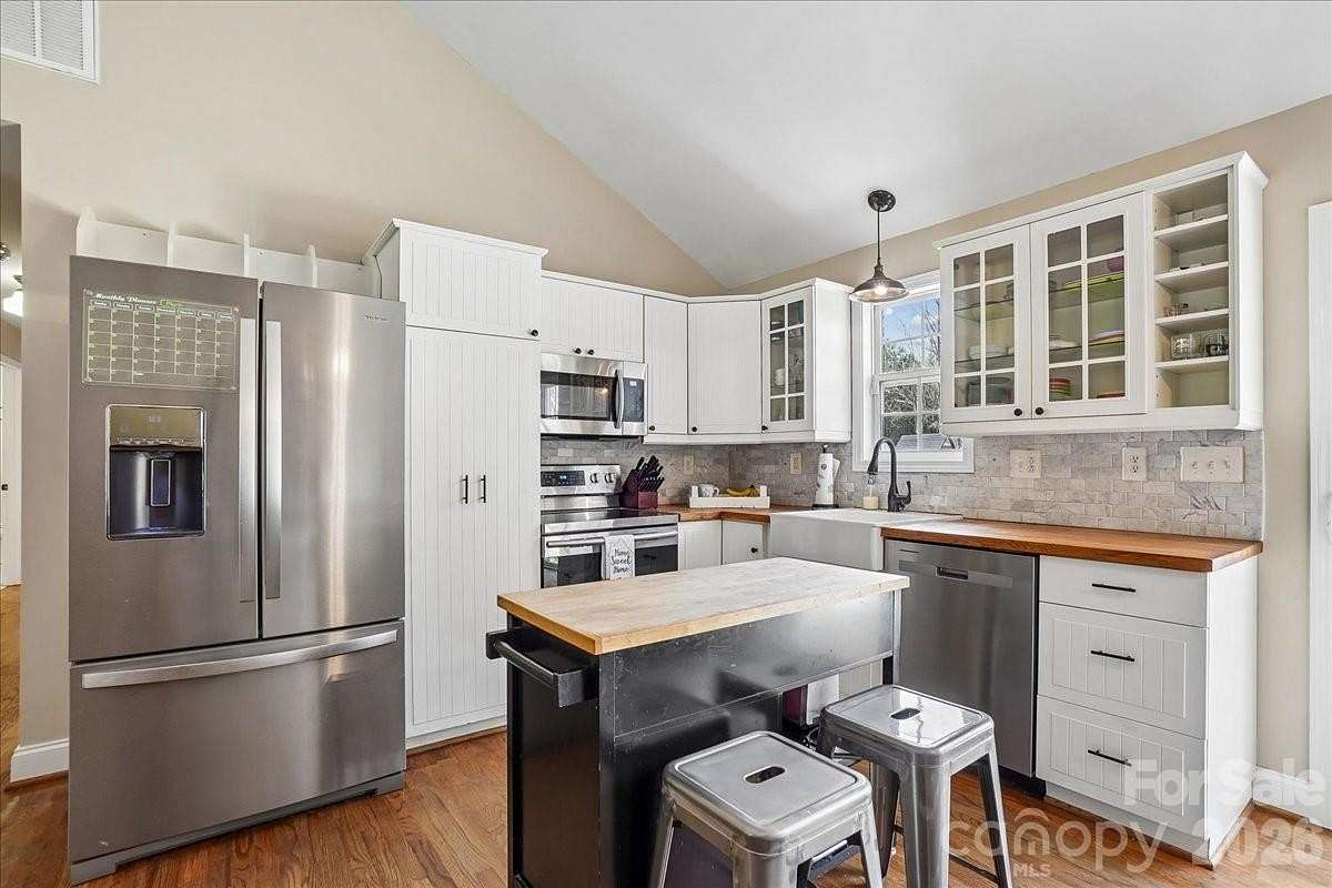 6 Acres of Land with Home for Sale in Fort Lawn, South Carolina