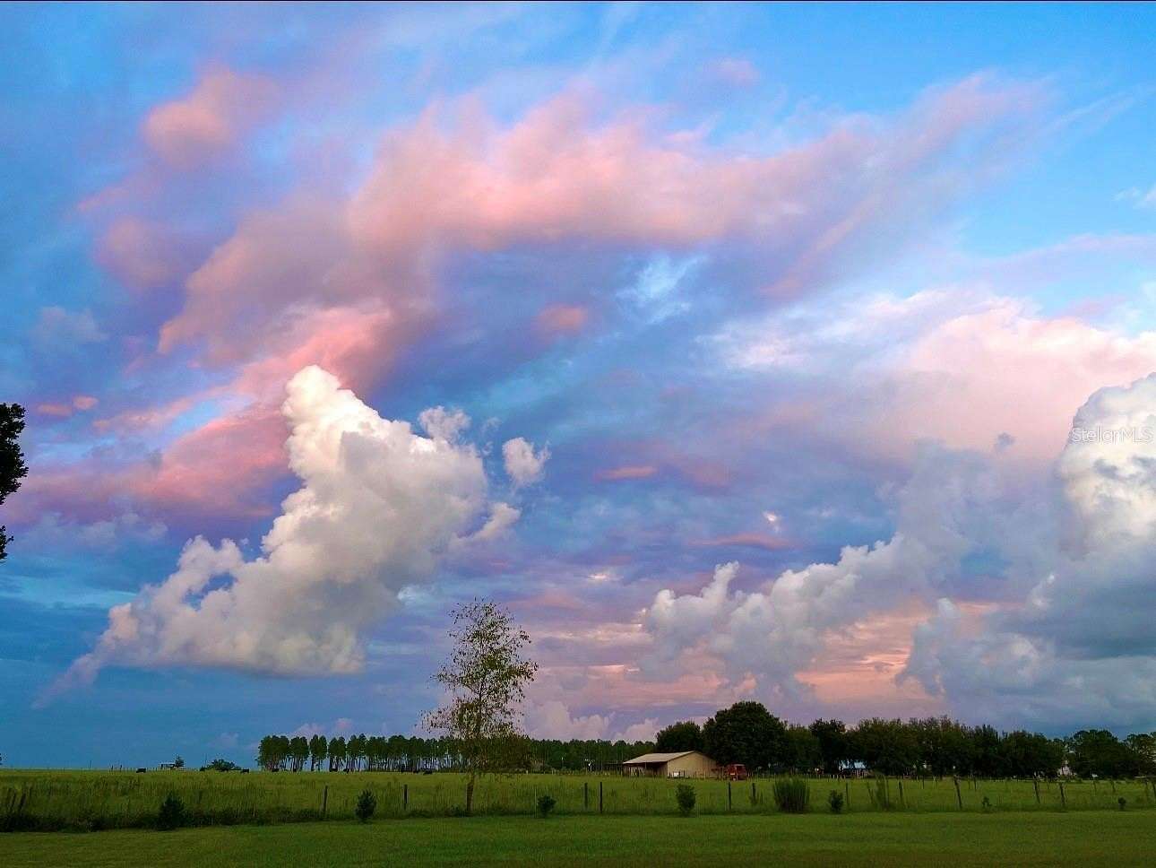 5 Acres of Land with Home for Sale in Dade City, Florida