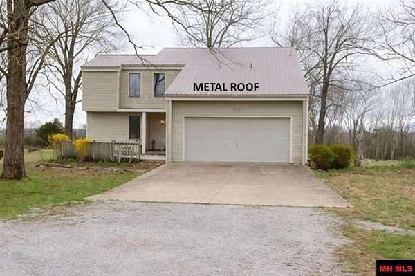 150 Acres of Recreational Land with Home for Sale in Mountain Home, Arkansas