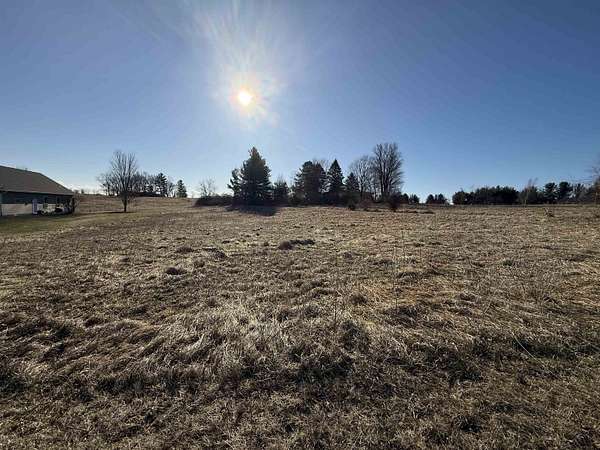 0.37 Acres of Land for Sale in Apple River, Illinois