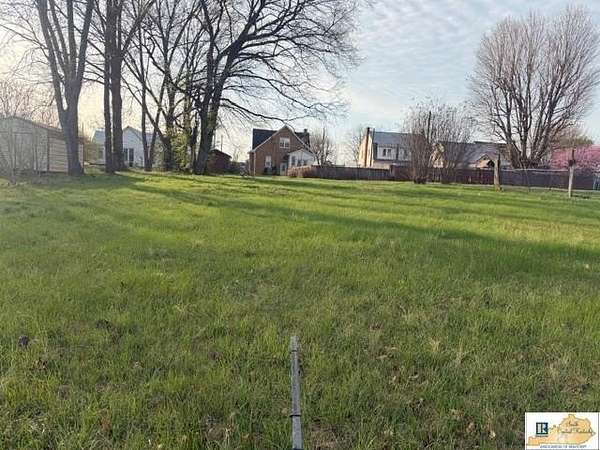 0.24 Acres of Land for Sale in Cave City, Kentucky