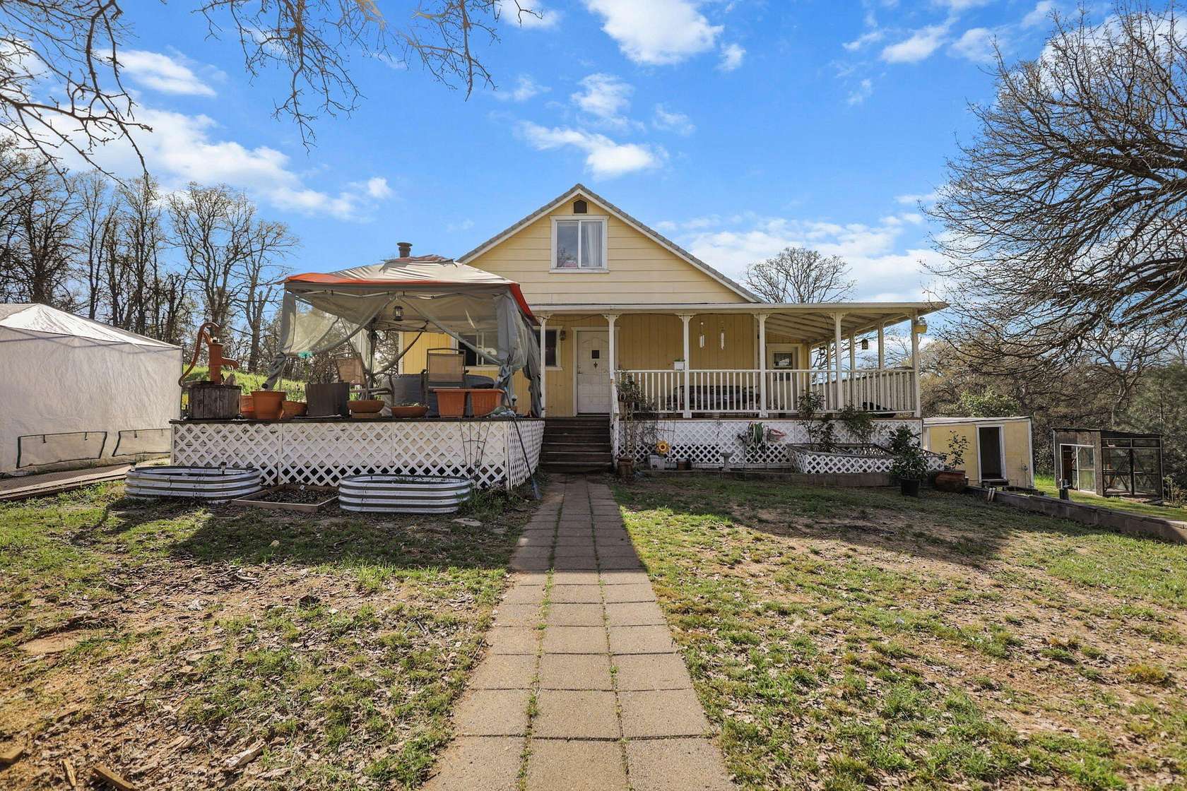 15 Acres of Land with Home for Sale in Cottonwood, California