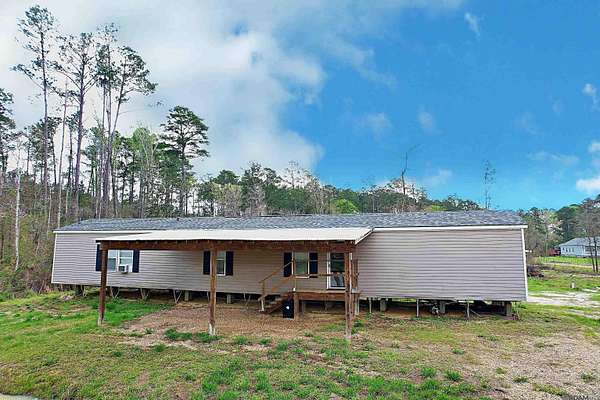 10 Acres of Recreational & Residential Land for Sale in Holden, Louisiana