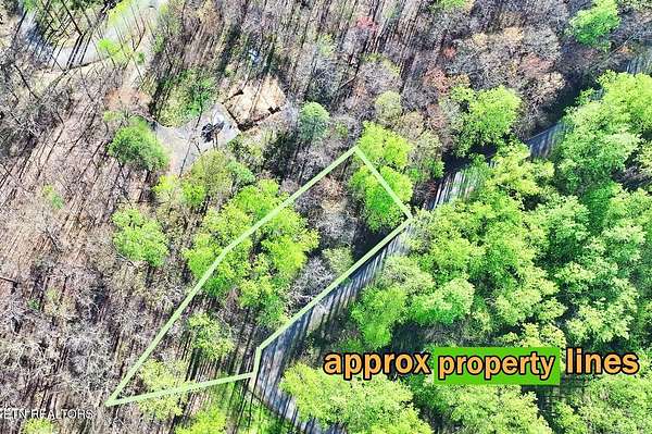 1 Acre of Residential Land for Sale in Sevierville, Tennessee