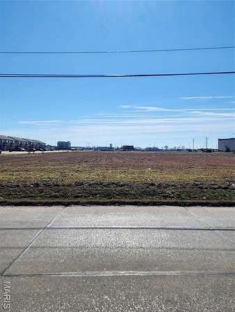 2.63 Acres of Commercial Land for Sale in Sikeston, Missouri