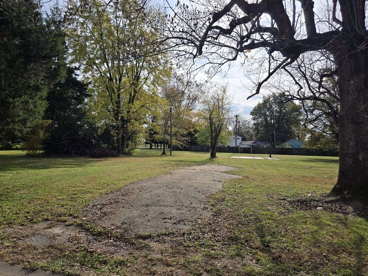 Residential Land for Sale in Charleston, Missouri