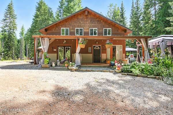 10.6 Acres of Land with Home for Sale in Sandpoint, Idaho