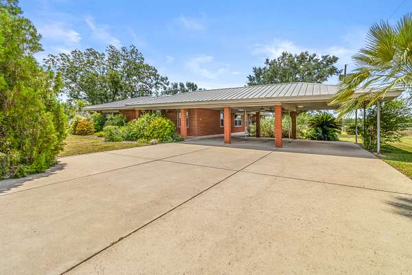 13.1 Acres of Land with Home for Sale in Harlingen, Texas