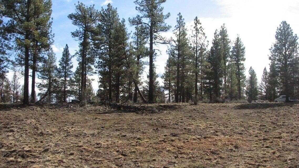 2.38 Acres of Residential Land for Sale in Sprague River, Oregon