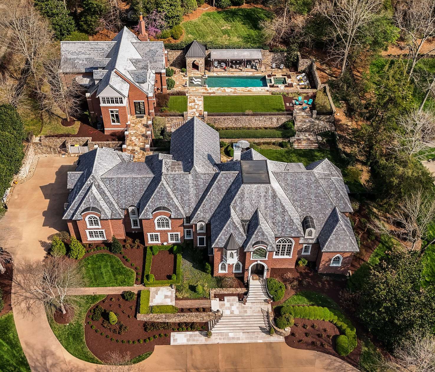 1.9 Acres of Land with Home for Sale in Franklin, Tennessee