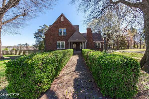 2.89 Acres of Land with Home for Sale in Jackson, Tennessee