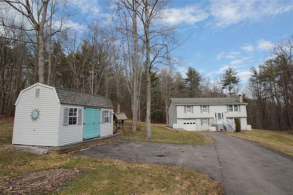 3 Acres of Land with Home for Sale in Port Crane, New York