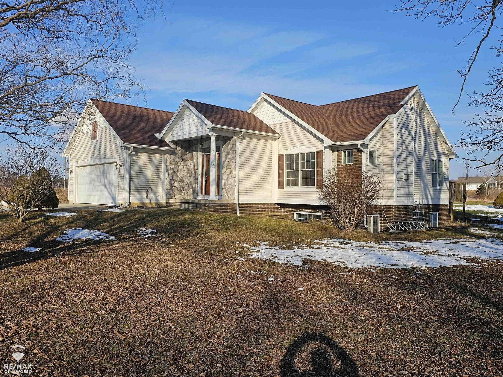 2.7 Acres of Land with Home for Sale in Owosso, Michigan