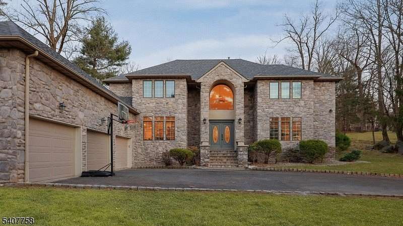 1.5 Acres of Land with Home for Sale in Watchung, New Jersey