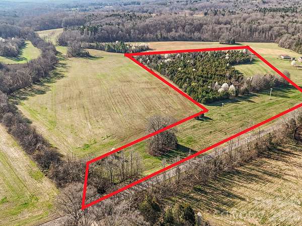 13.3 Acres of Land for Sale in Mooresville, North Carolina
