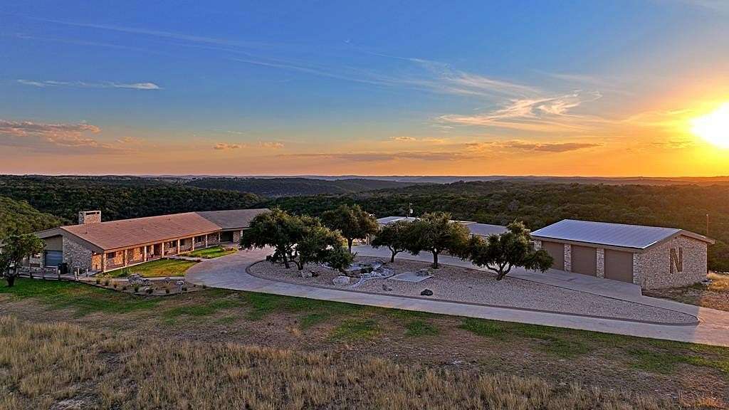 138 Acres of Improved Land for Sale in Kerrville, Texas