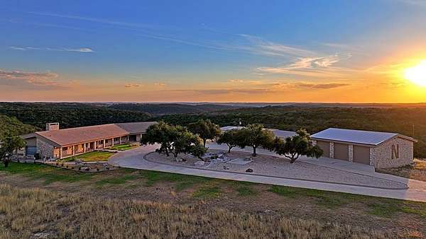 138 Acres of Improved Land for Sale in Kerrville, Texas