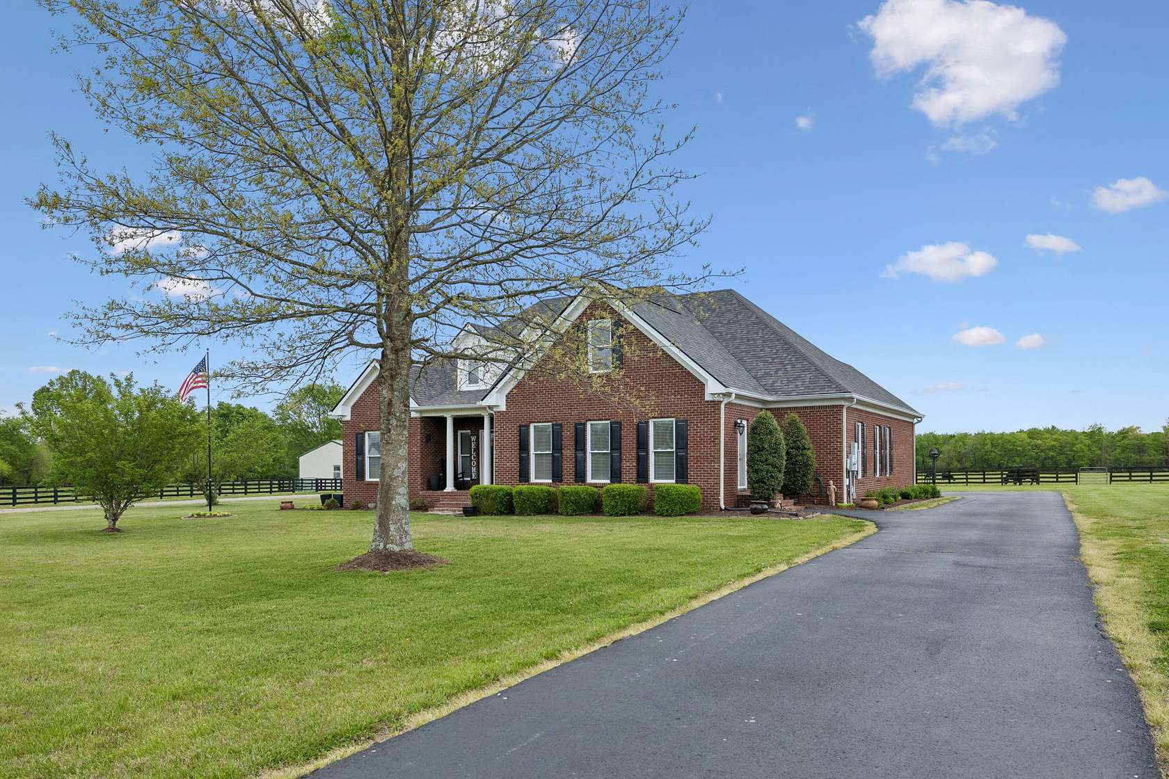 16.5 Acres of Land with Home for Sale in Chapel Hill, Tennessee