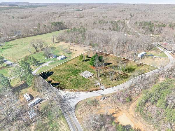 2.26 Acres of Residential Land for Sale in Crossville, Tennessee