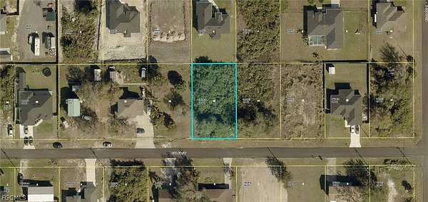 0.25 Acres of Residential Land for Sale in Lehigh Acres, Florida