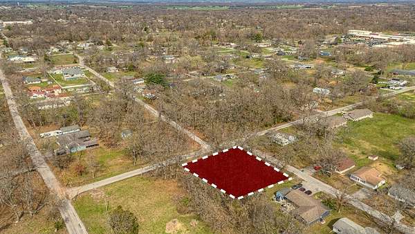 0.46 Acres of Residential Land for Sale in Benton, Illinois