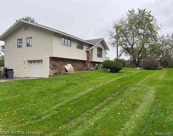 7.5 Acres of Land with Home for Lease in Elba Township, Michigan
