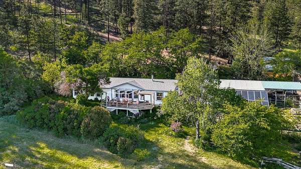 6.53 Acres of Land with Home for Sale in Davenport, Washington