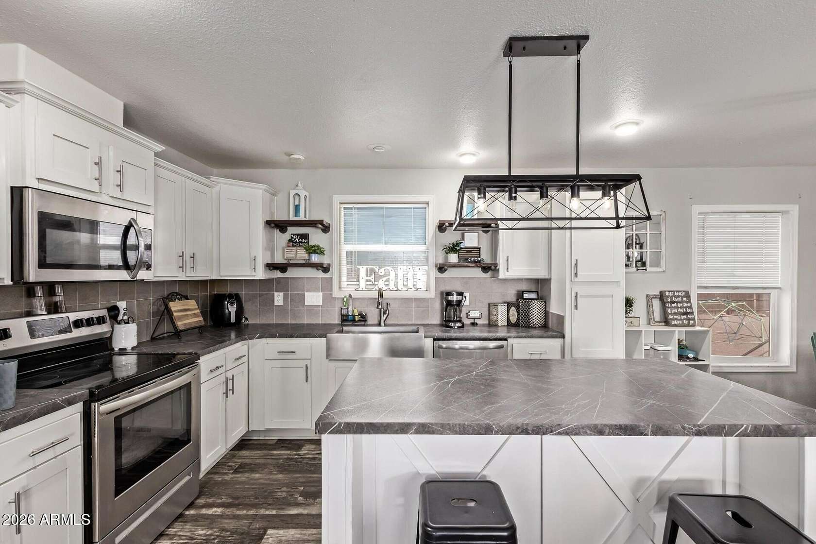 1.64 Acres of Land with Home for Sale in San Tan Valley, Arizona