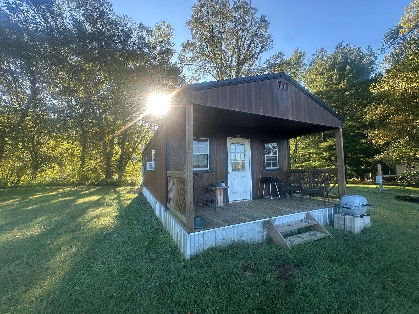 1 Acre of Land with Home for Sale in Burkesville, Kentucky