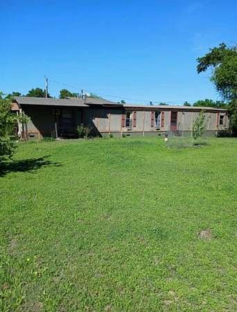 5 Acres of Land with Home for Sale in Blanchard, Oklahoma