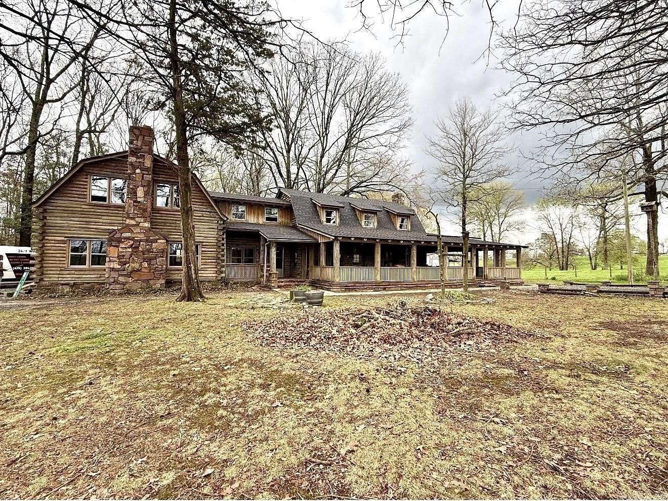 29 Acres of Recreational Land with Home for Sale in Wickes, Arkansas