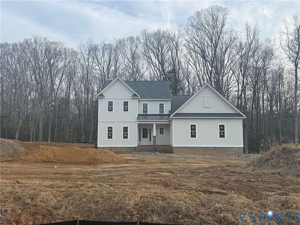 1.79 Acres of Land with Home for Sale in Mechanicsville, Virginia
