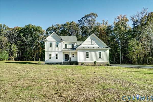 1.79 Acres of Land with Home for Sale in Mechanicsville, Virginia